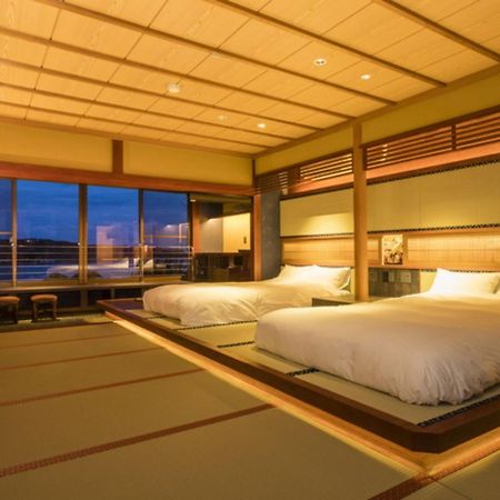 Kurofune Hotel Shimoda  Buitenkant foto