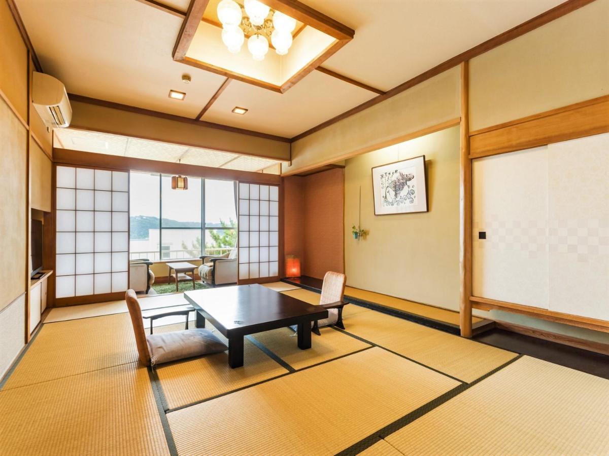 Kurofune Hotel Shimoda  Buitenkant foto