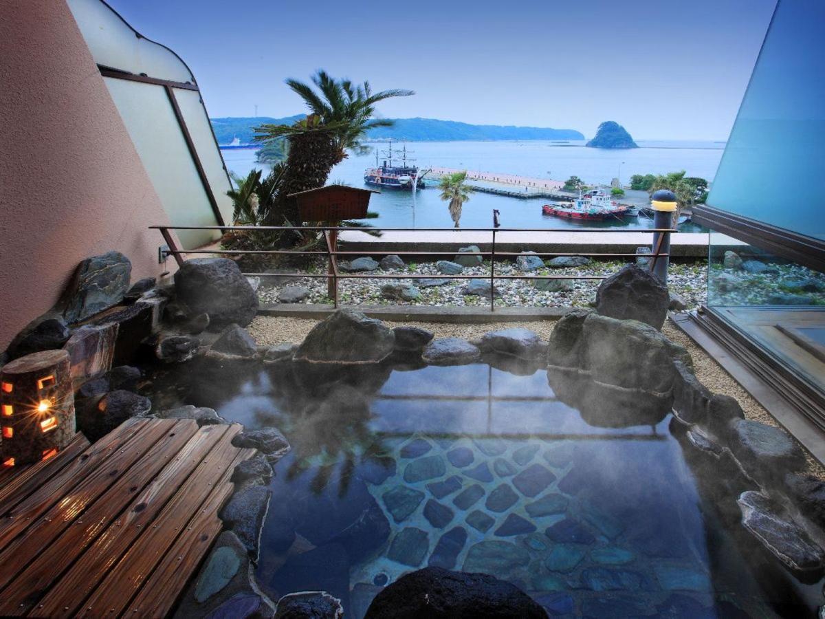 Kurofune Hotel Shimoda  Buitenkant foto