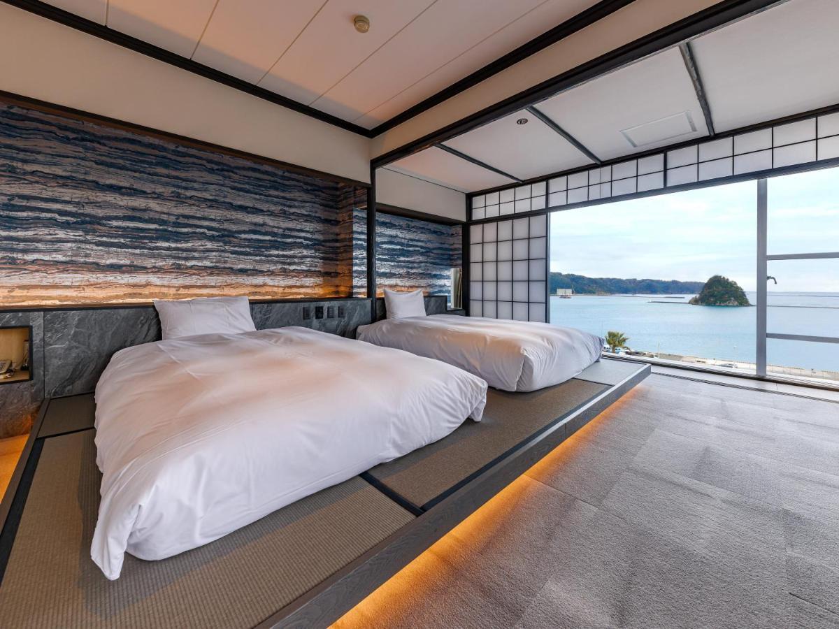 Kurofune Hotel Shimoda  Buitenkant foto